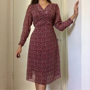 V Neck Long Sleeve Red Mid Flowy Dress with Adjustable Waist Tie